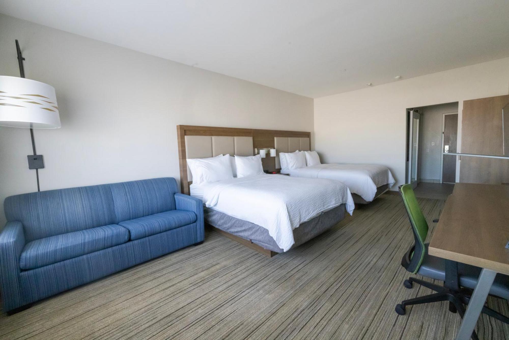 Holiday Inn Express & Suites Dallas Ne Arboretum Garland Exterior photo